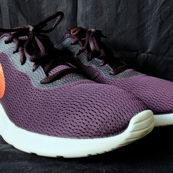 Nike Tanjun Womens 11 Purple Rose Metallic Fitness Sneakers - Picture 5 of 8